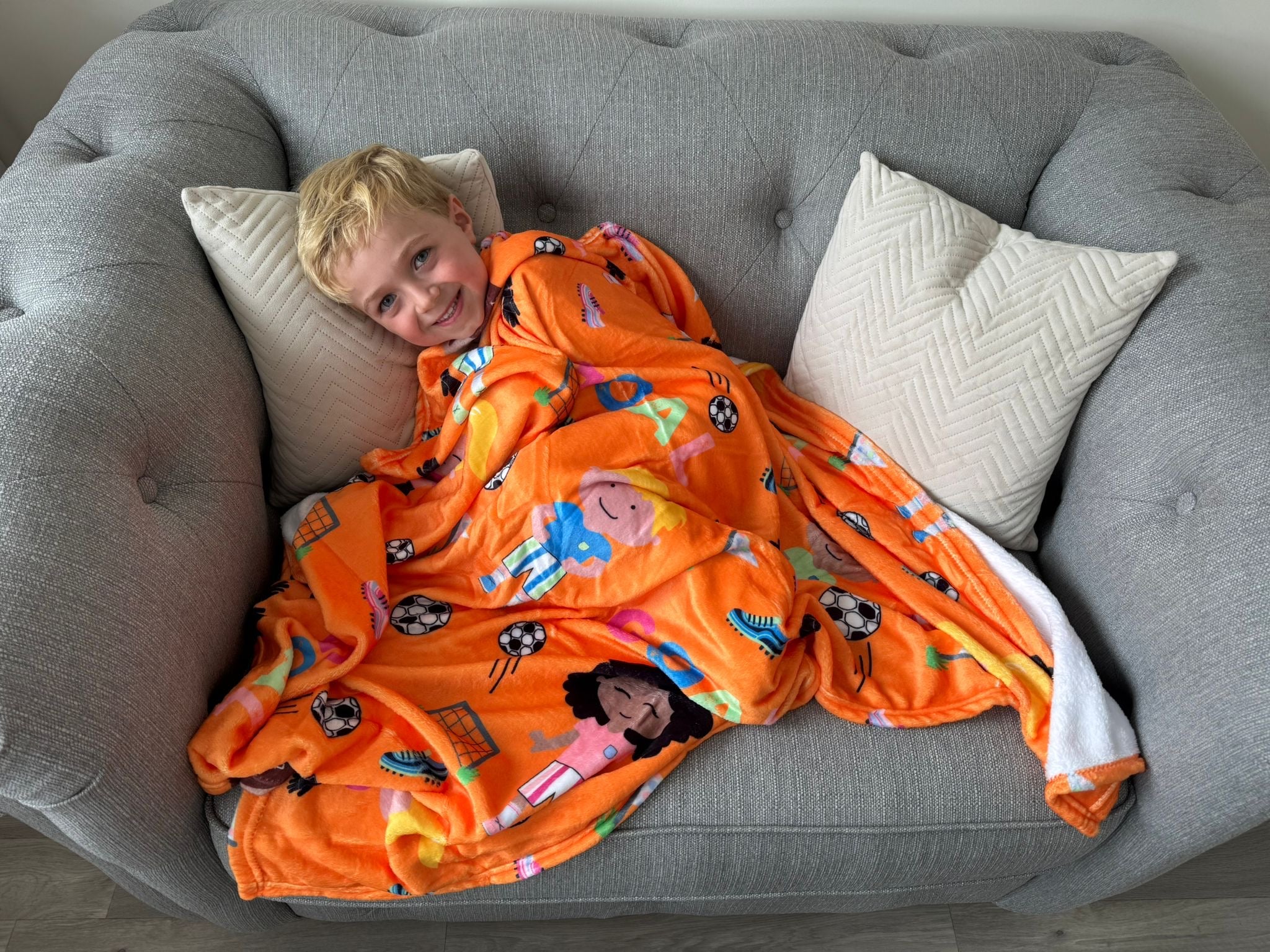 Tiddler 2 in 1 Soft Children's Travel Blanket & Pillow - Image 26