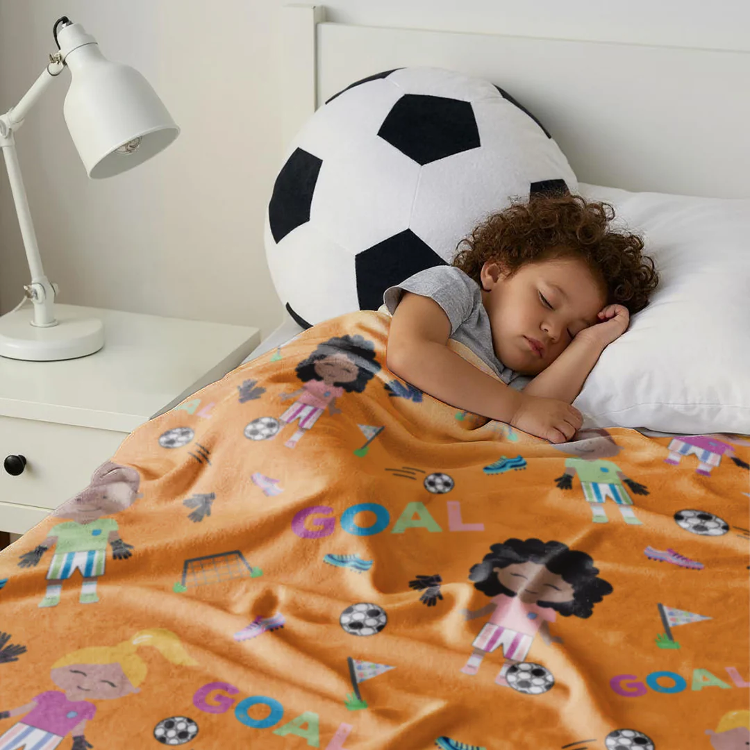 Tiddler 2 in 1 Soft Children's Travel Blanket & Pillow - Image 27