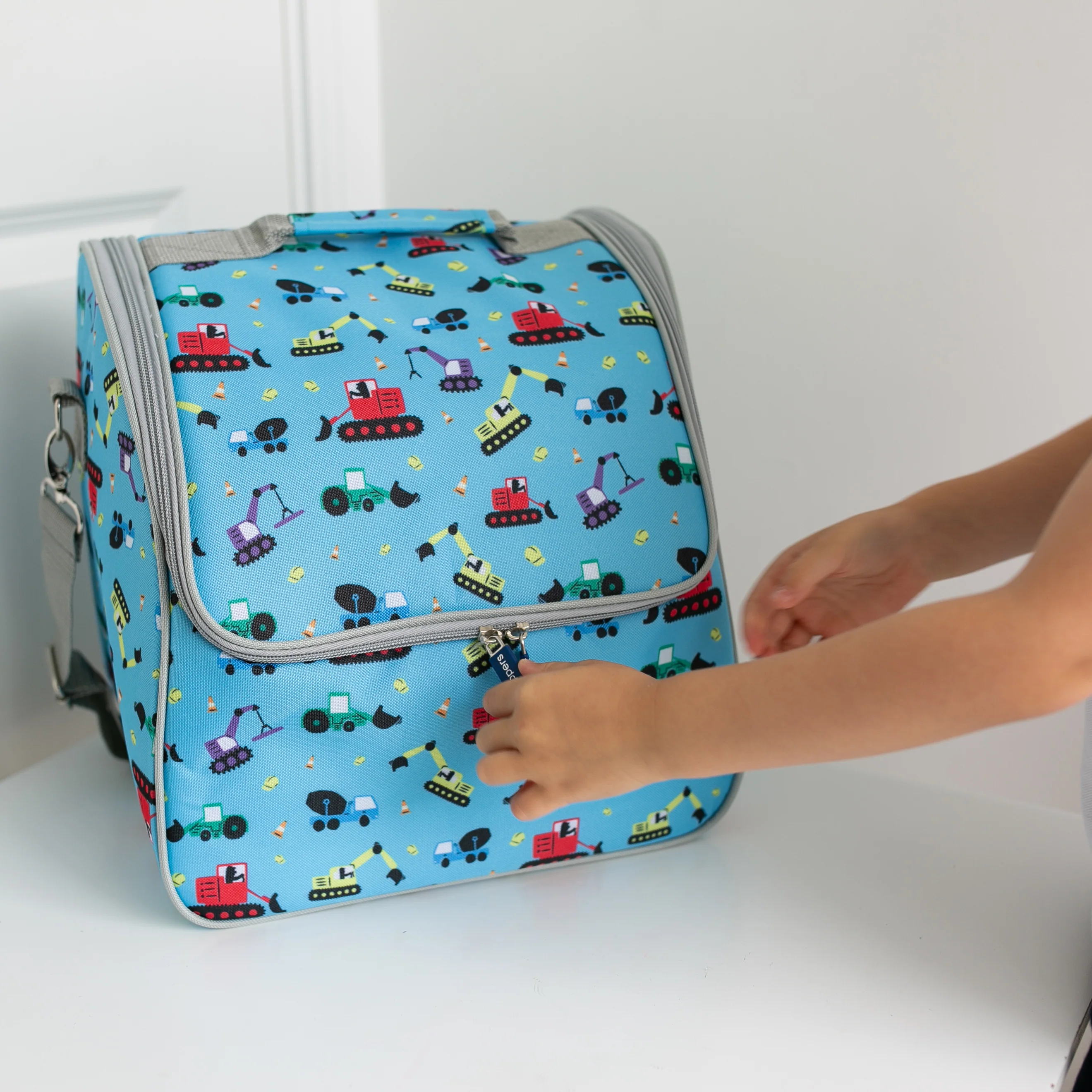 Tiddler Cooler Bag | Extra Large Insulated & Double Zipped | Carry Handle & Padded Shoulder Strap - Image 17