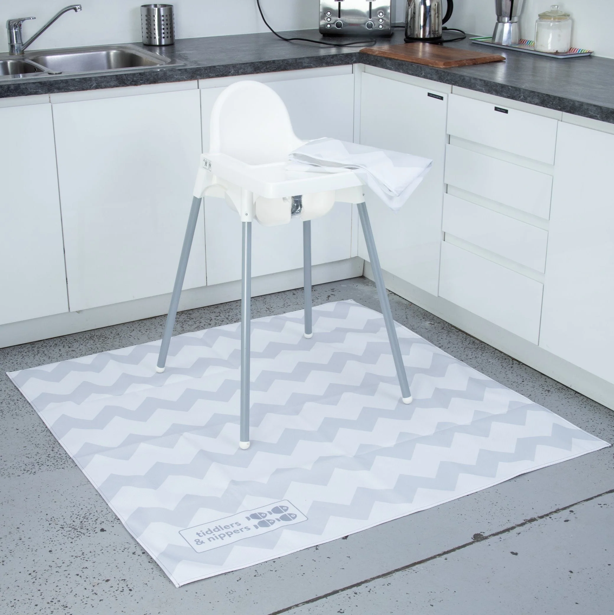 Reusable & Washable Splash Mat For Under High Chair | Large 130cm x 130cm Mats | Anti-Slip & Waterproof - Image 4